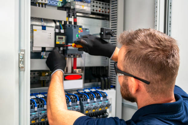 Best Emergency Electrical Repair  in Carrollton, OH